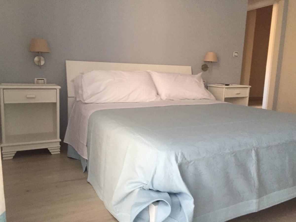 Donna Melina Bed & Breakfast Mileto Eksteriør bilde